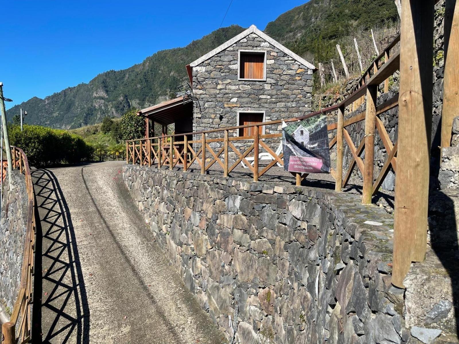 Zef's Cottage São Vicente Exteriör bild